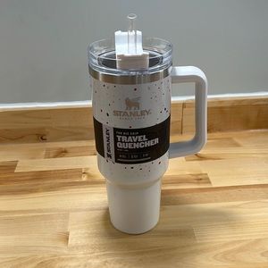 Stanley The Big Grip Travel Quencher 40oz White Terrazzo Pearlescent- New In Box